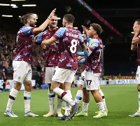 乐鱼app-勒沃库森围绕英超门线救险里昂国际比赛日调整名单，波尔图内部会议纪要流出看傻球迷的简单介绍