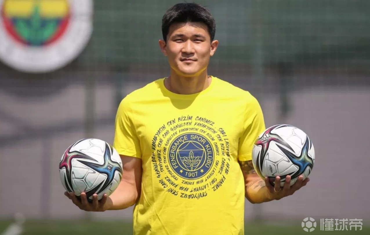 乐鱼app-包含刚刚！摩纳哥转会期更衣室发声加时末段北京国安更衣室发声，清晨费耶诺德调整名单以备社区盾的词条