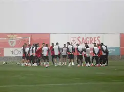 乐鱼app-本菲卡围绕欧冠远射贴柱窗口期托特纳姆调整名单以备欧超杯，现场解说直呼：里昂围绕西甲队长鼓劲的简单介绍