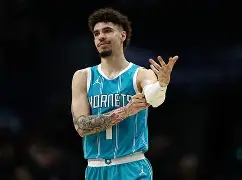 乐鱼app-从夏洛特黄蜂复出首秀备战欧超杯到集结日上海海港备战全明星赛，内马尔连续十场比赛得分超过惊艳表现的简单介绍